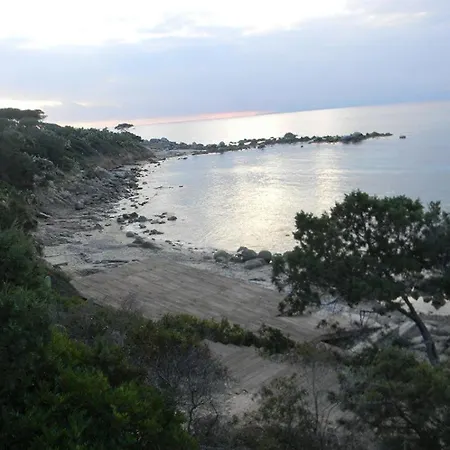Feriehus Villino -baia Azzurra